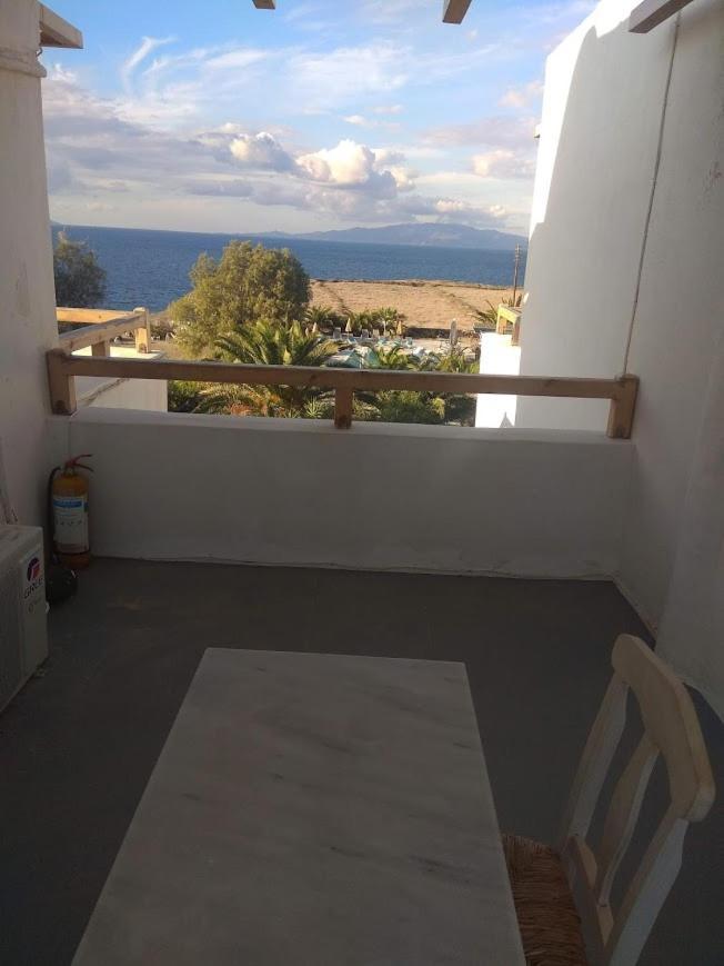 Ecoxenia Aparthotel Oia  Esterno foto