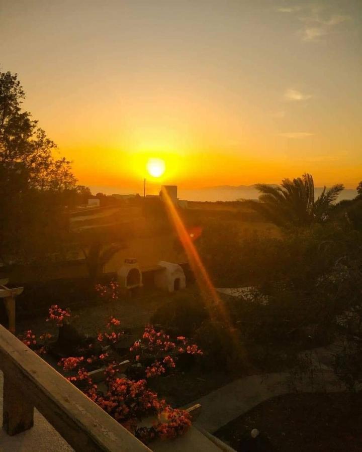 Ecoxenia Aparthotel Oia  Esterno foto